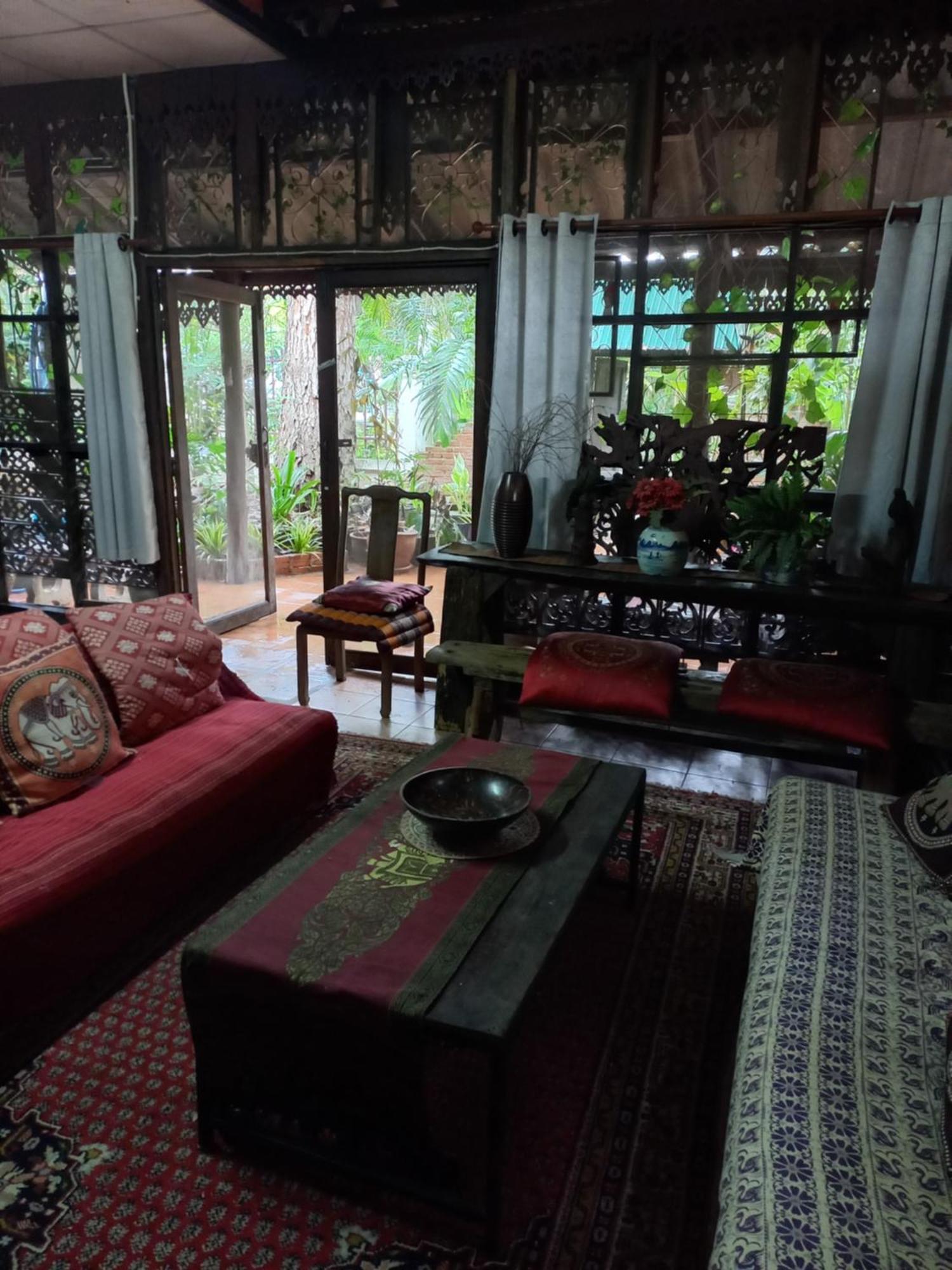 Teak House Chiang Mai, Chiang Mai